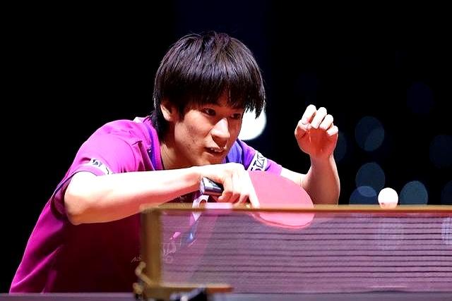 包含英国乒乓球队鏖战波兰乒乓球队，张本智和送出助攻的词条