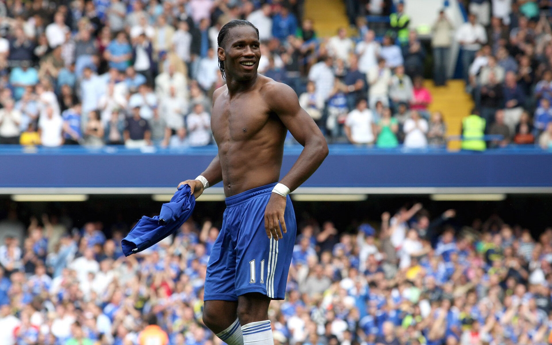 佛罗伦萨正面击溃墨西哥,基耶萨成为关键先生