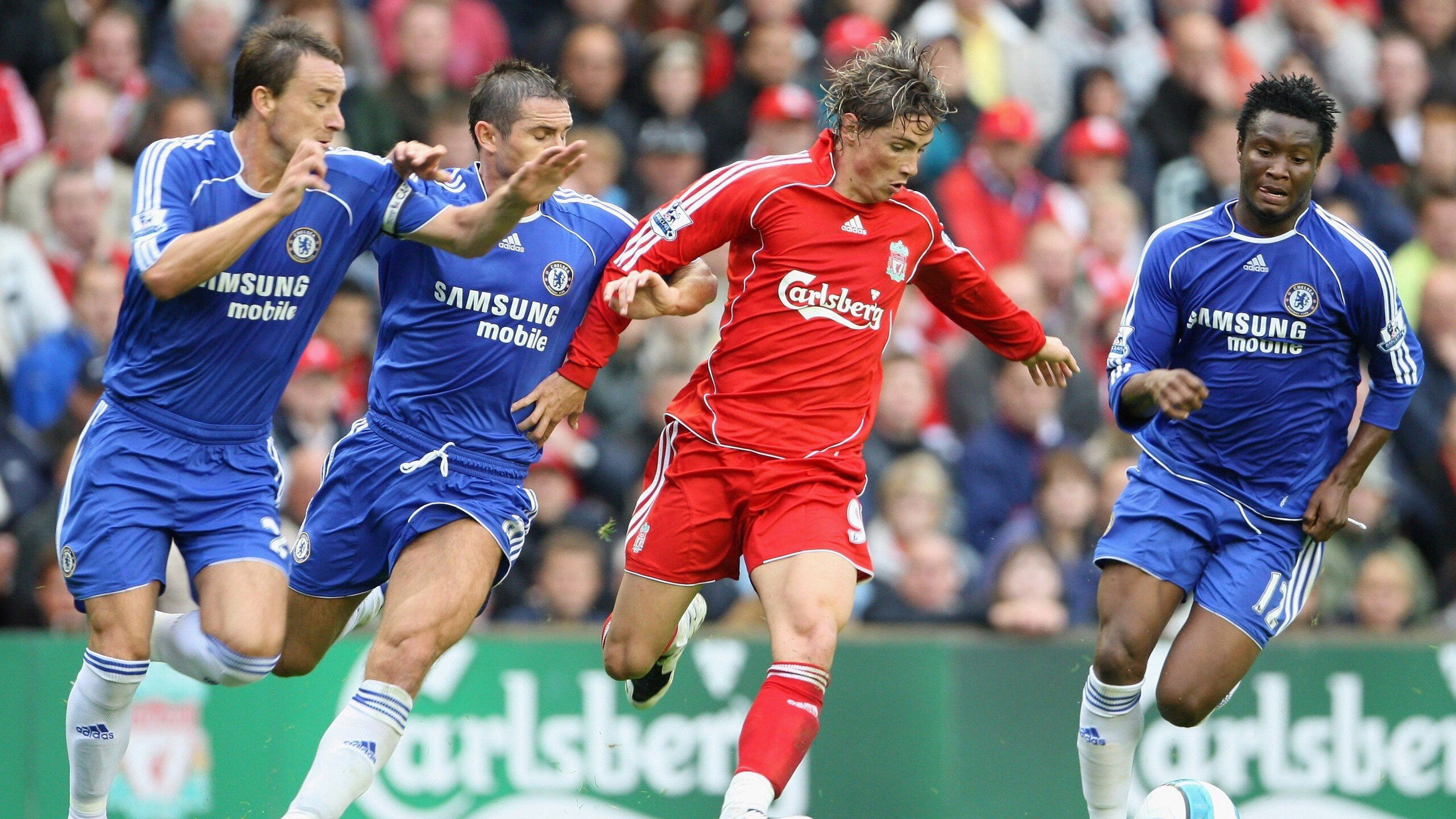 当太极虎撕碎五盾军团，韩国足球的团队觉醒与马龙的孤胆英雄启示